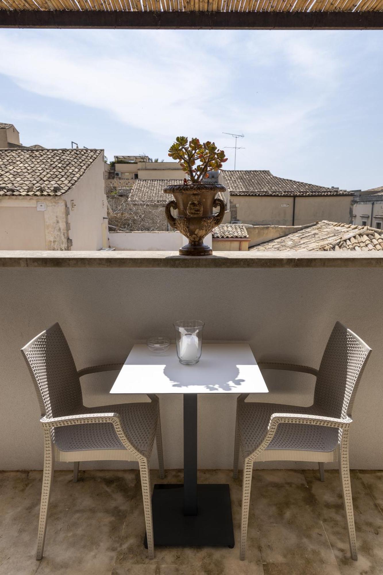 B&B Vicere Speciale Noto Exterior foto